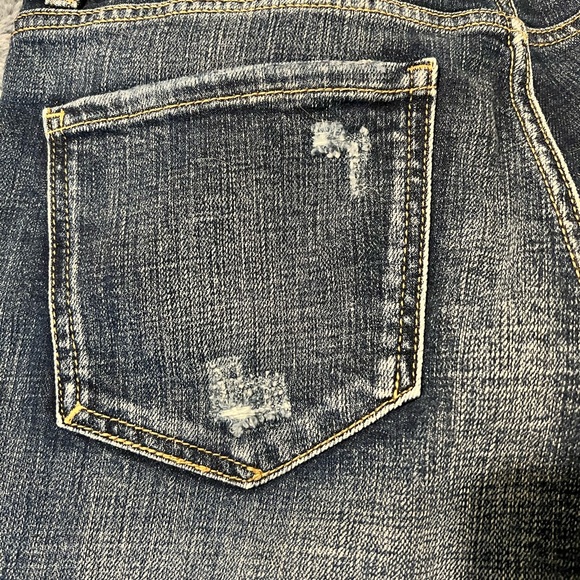 Maurices Kancan Dark Wash Straight Leg Blue Distressed Jeans Size 28 - Picture 6 of 9